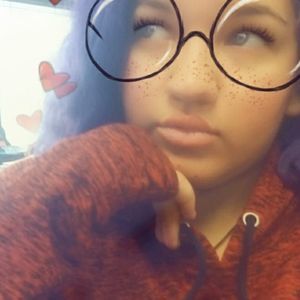 Meet your Posher, Annie